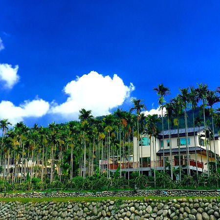 Love B&B Sanyi Luaran gambar